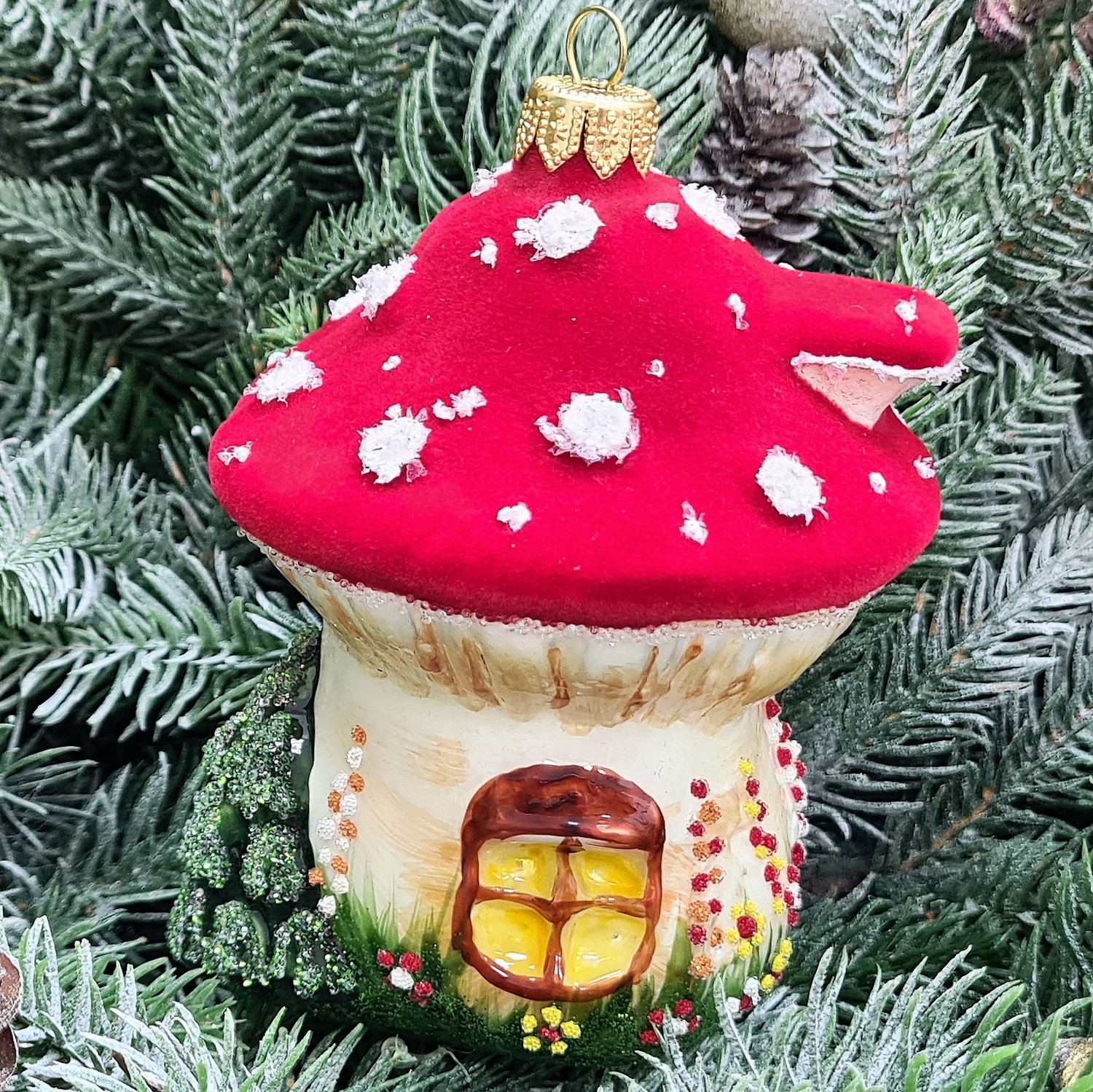 фото Стеклянная елочная игрушка Грибок домик