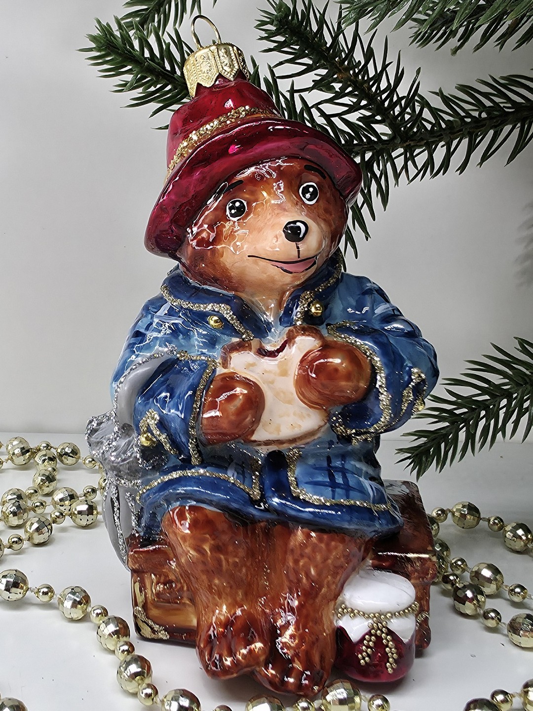 фото Стеклянная елочная игрушка Мишка Паддингтон
