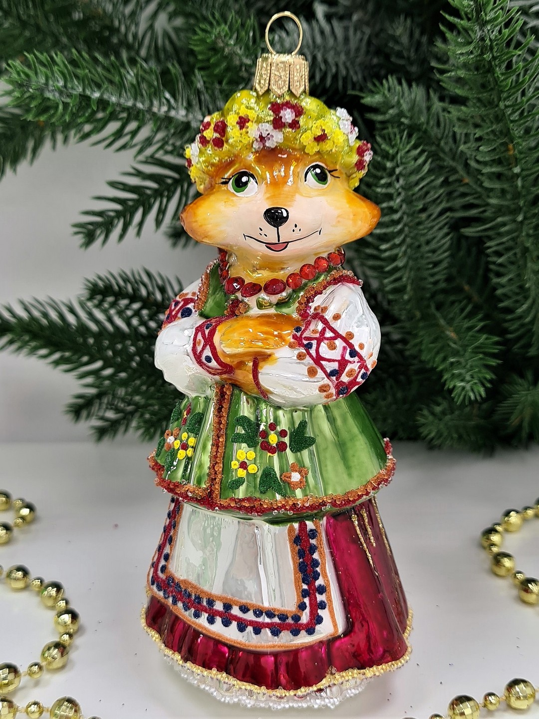 фото Стеклянная елочная игрушка Лиса в веночке
