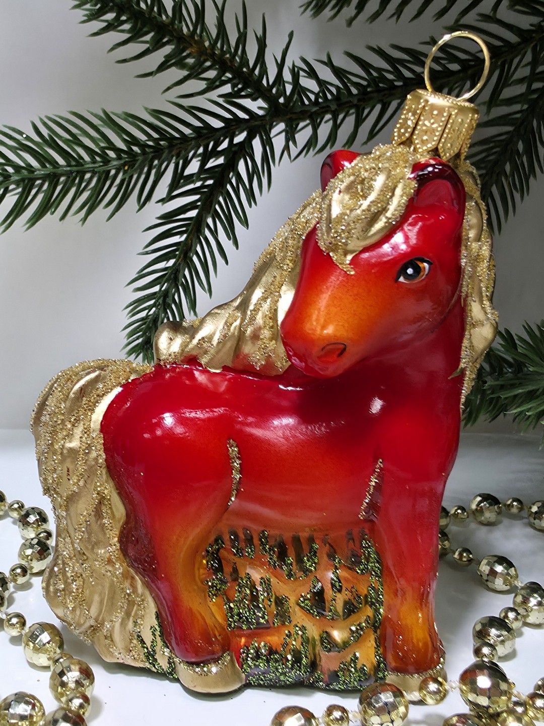 фото Стеклянная елочная игрушка Лошадка смотрит в бок