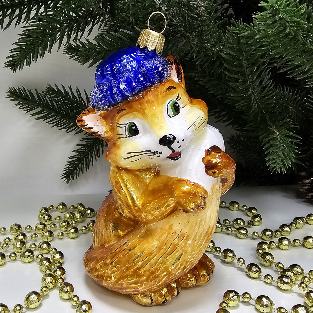 фото Стеклянная елочная игрушка Лисичка в шапке