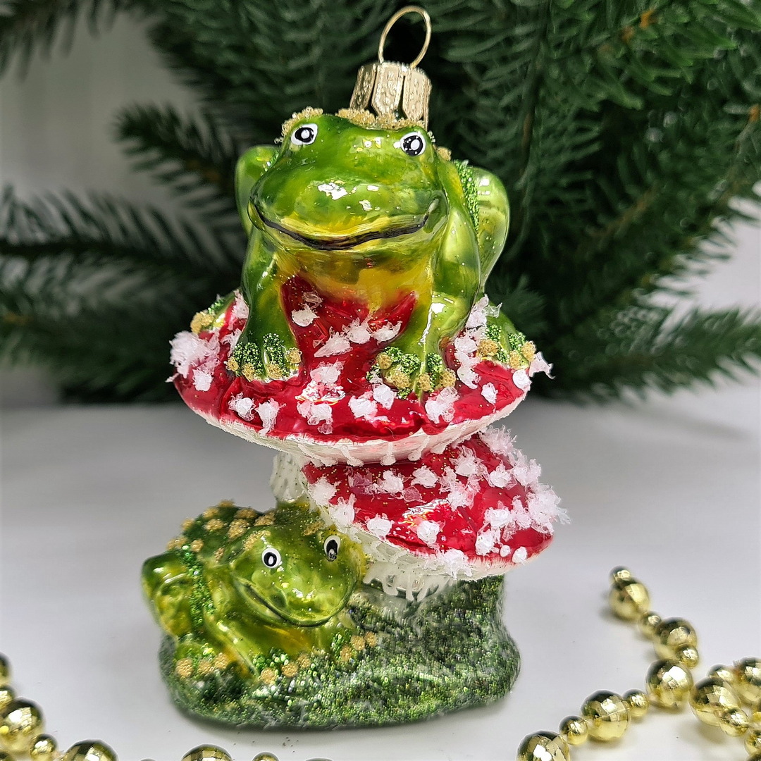 фото Стеклянная елочная игрушка Лягушки на мухоморах