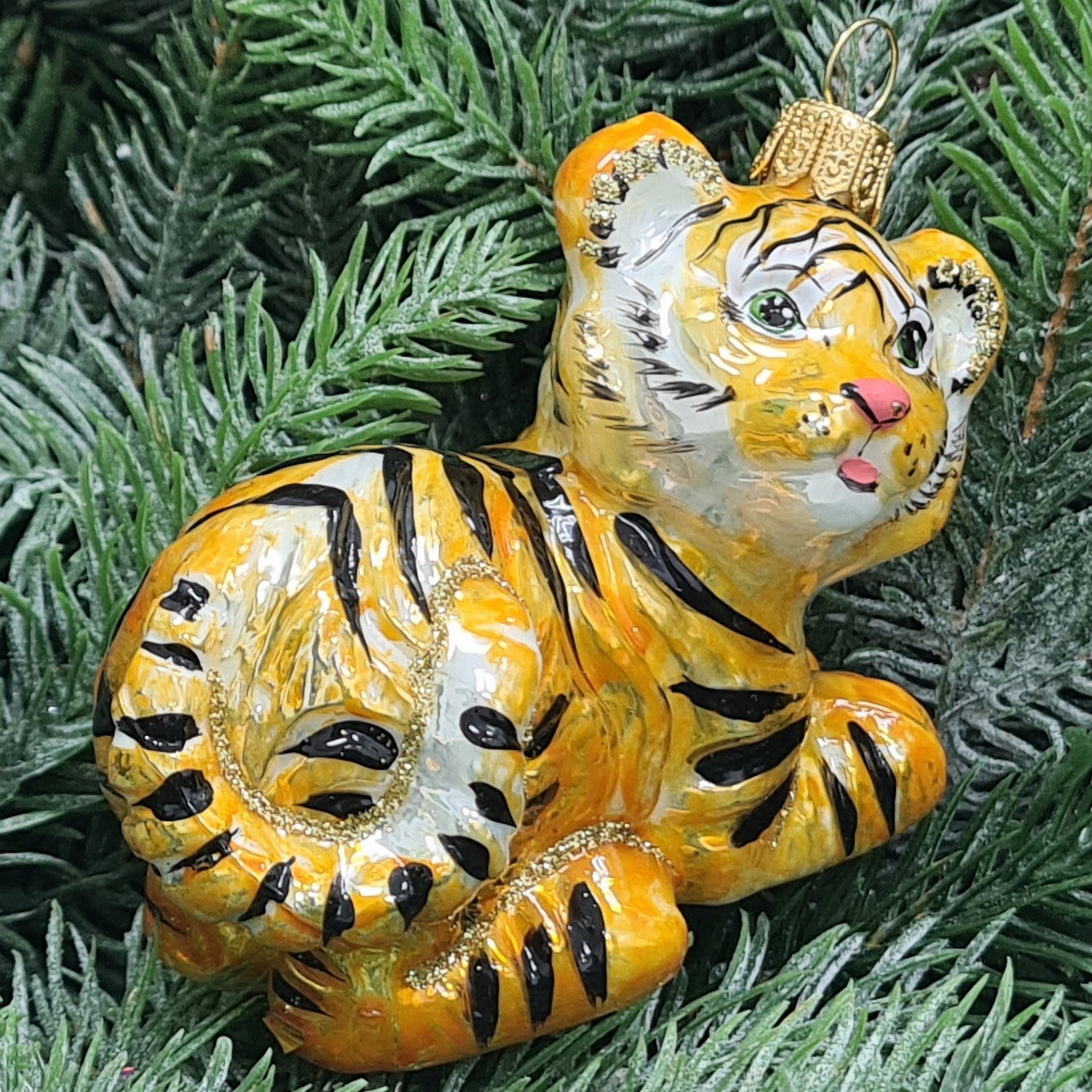 фото Стеклянная елочная игрушка Тигренок играет