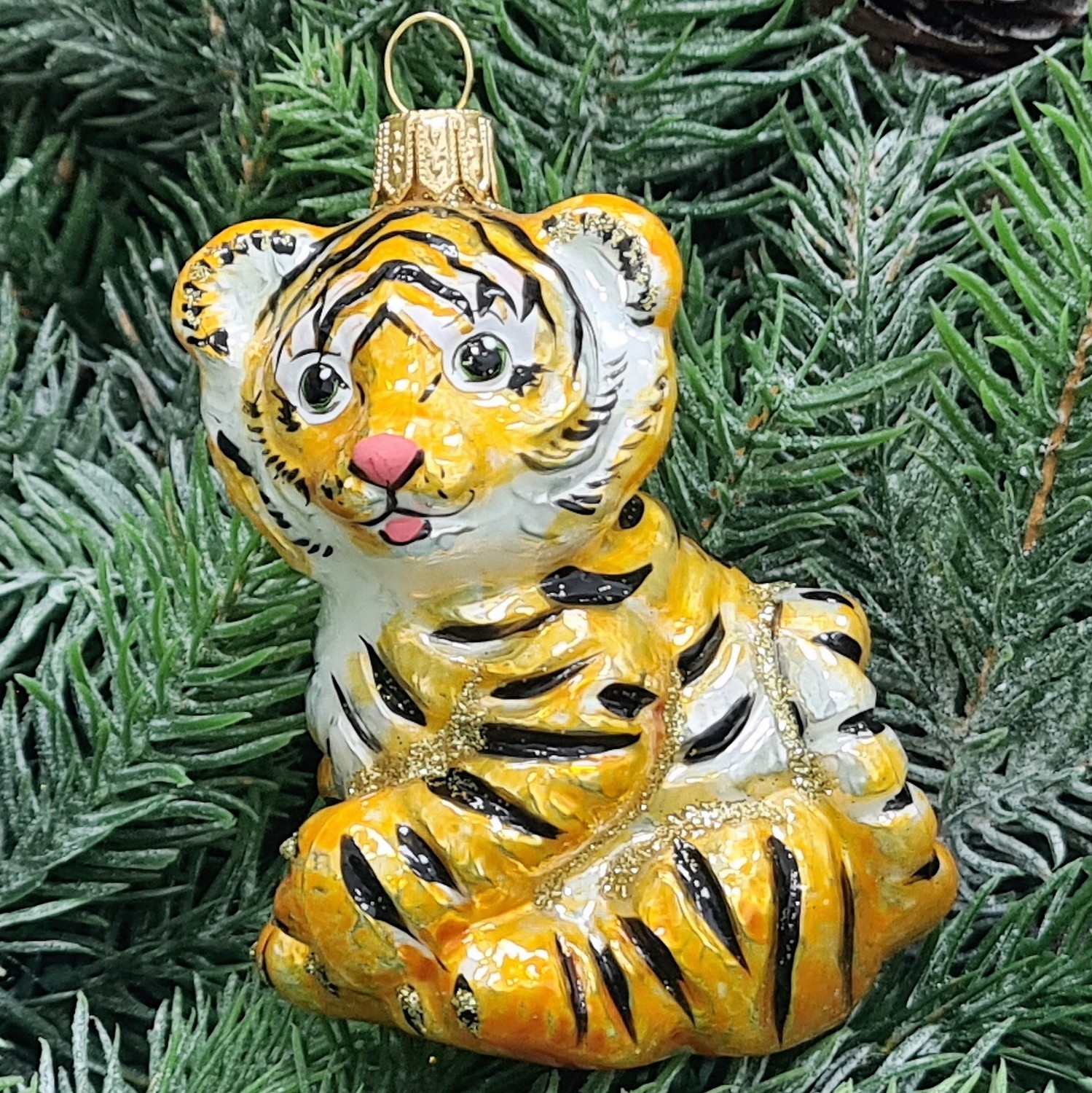 фото Стеклянная елочная игрушка Тигренок сидит