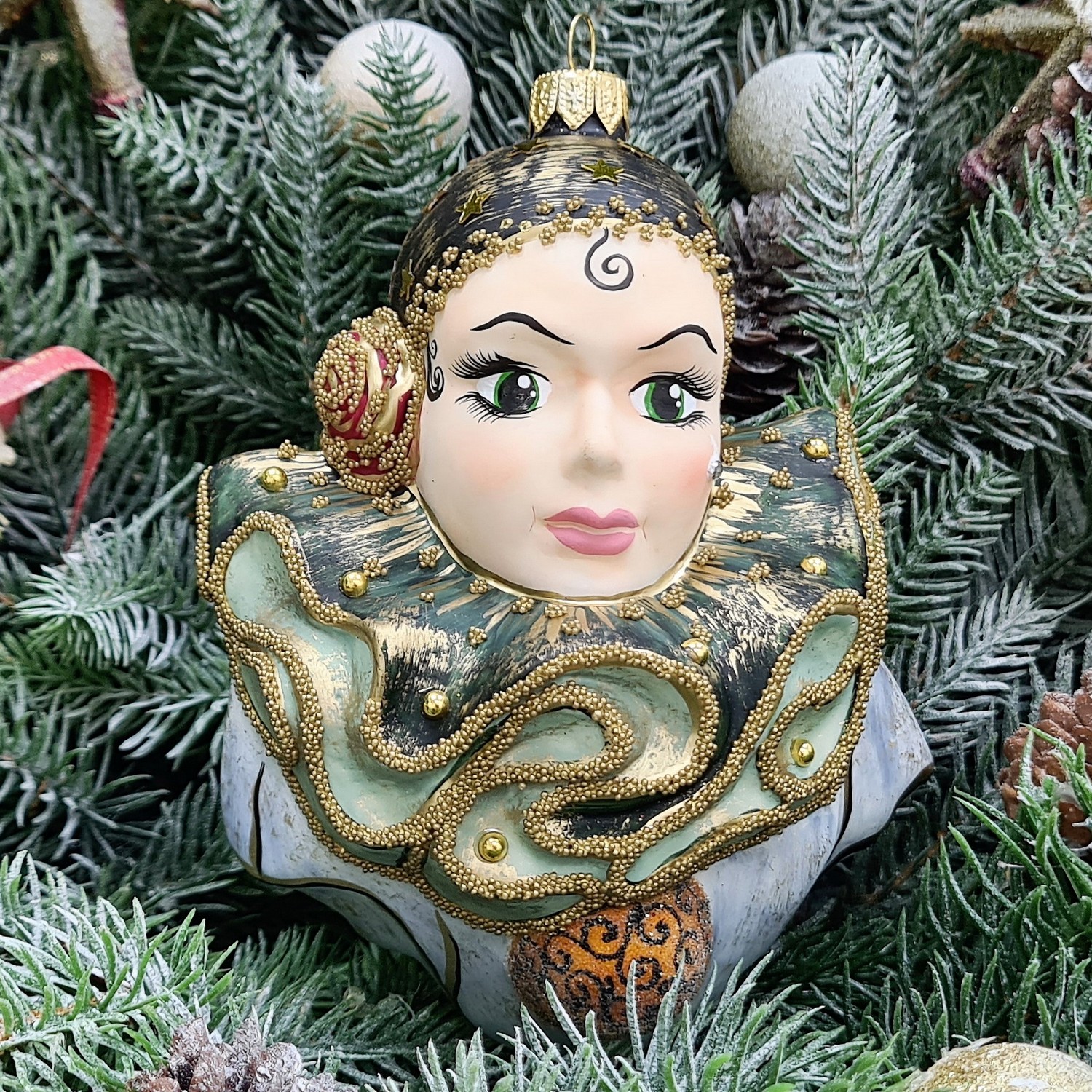 фото Стеклянная елочная игрушка Арлекино