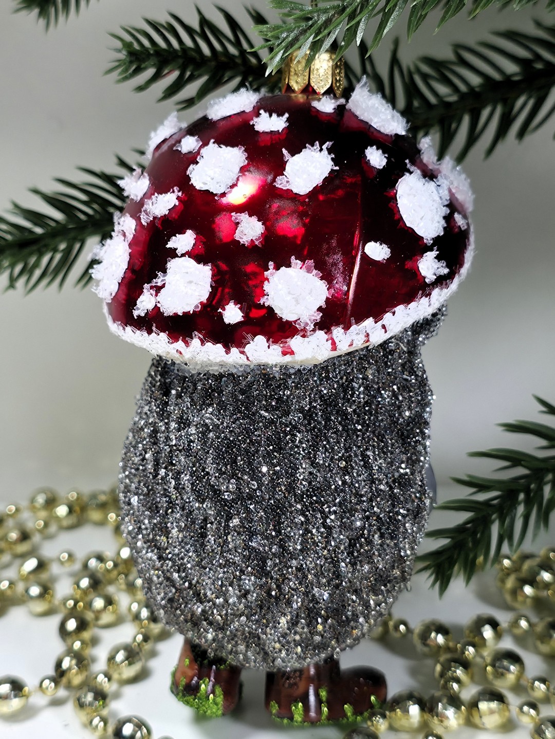 фото Стеклянная елочная игрушка Ежик грибок мухомор