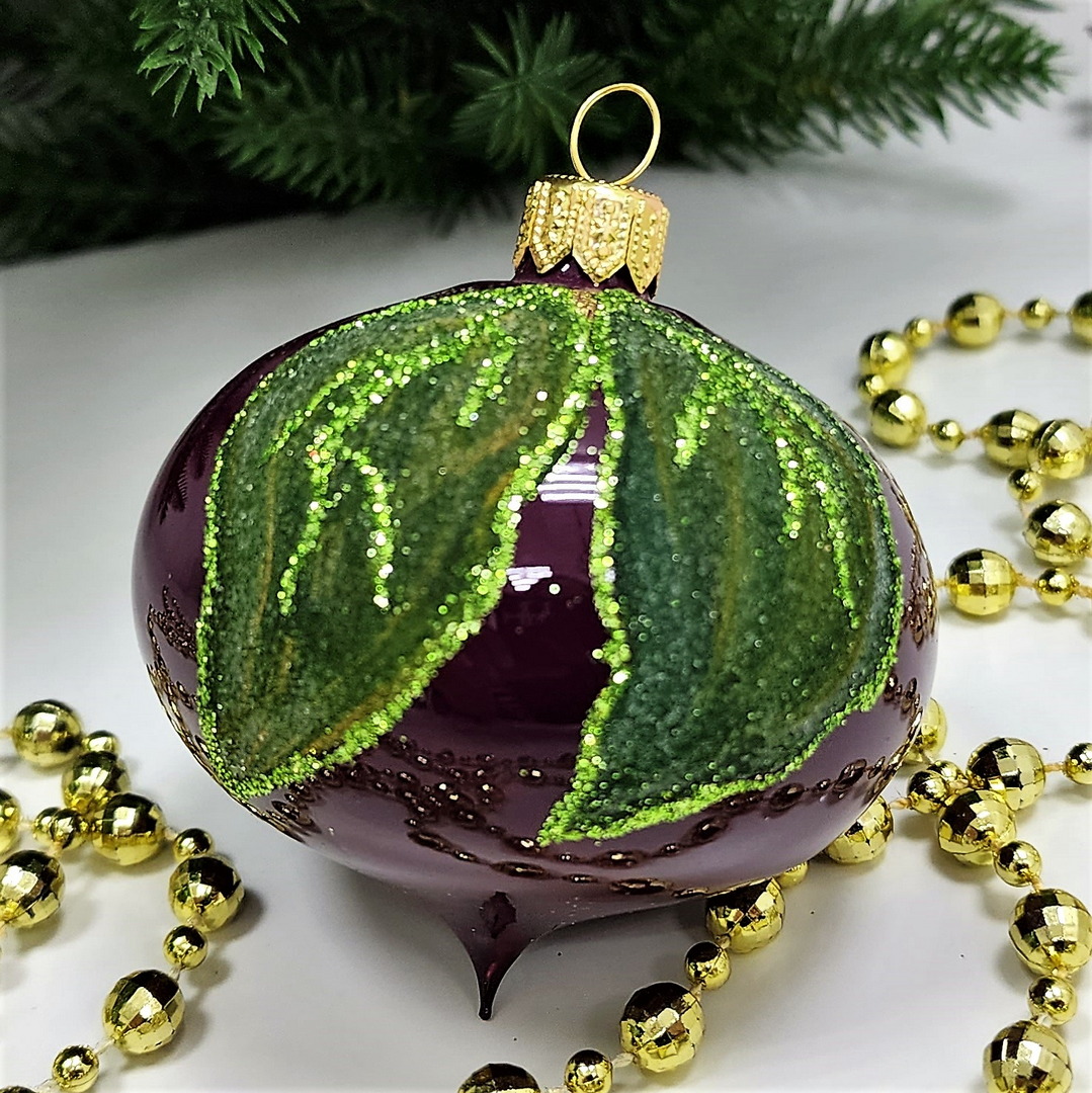 фото Стеклянная елочная игрушка Свекла