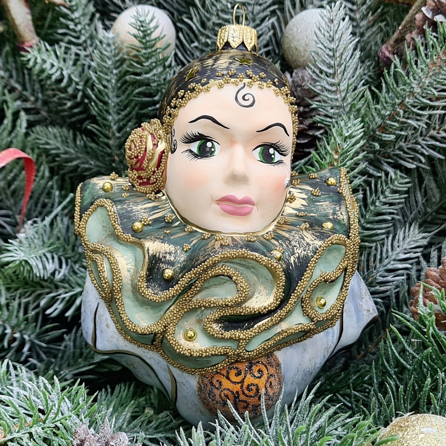 фото Стеклянная елочная игрушка Арлекино