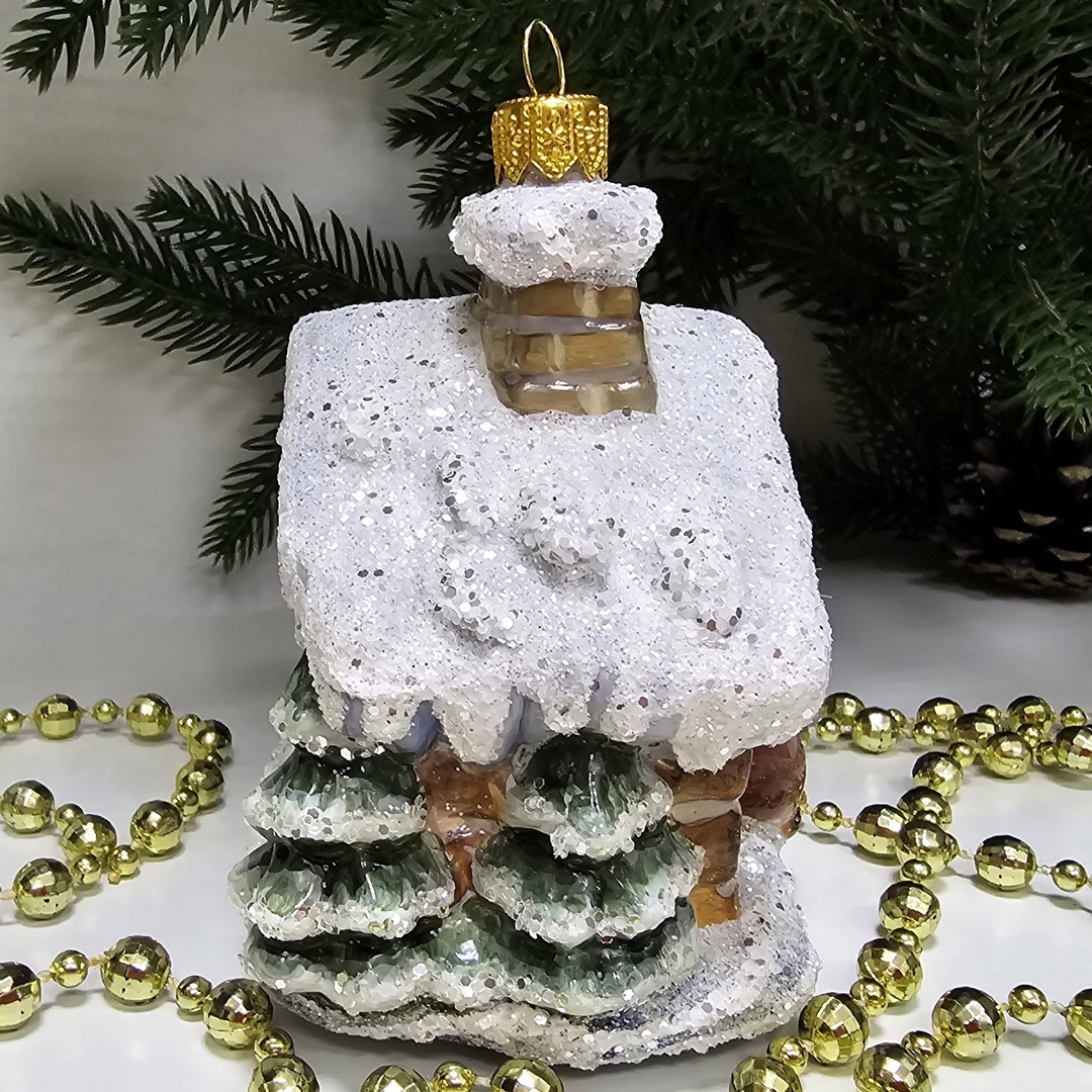 фото Стеклянная елочная игрушка Домик с олененком