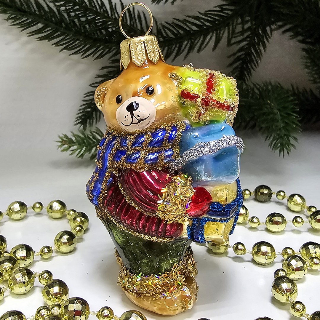 фото Стеклянная елочная игрушка Мишутка с подарками