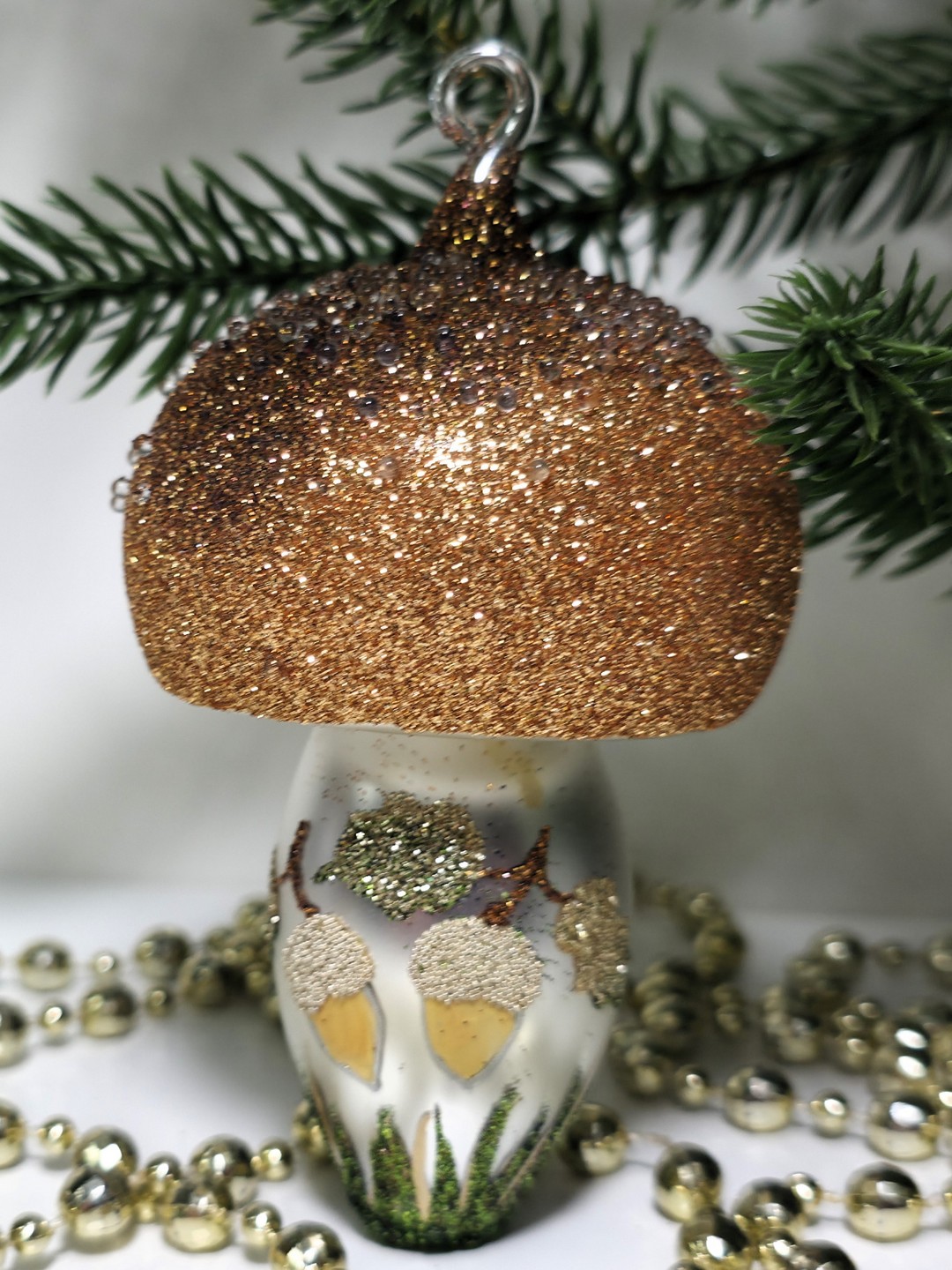 фото Стеклянная елочная игрушка Грибочек