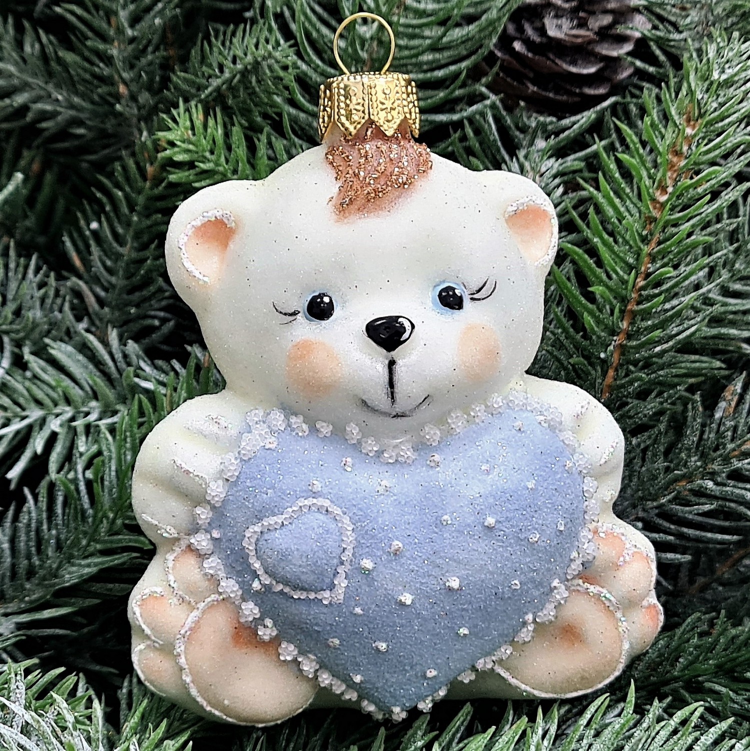 фото Стеклянная елочная игрушка Мишка с сердцем