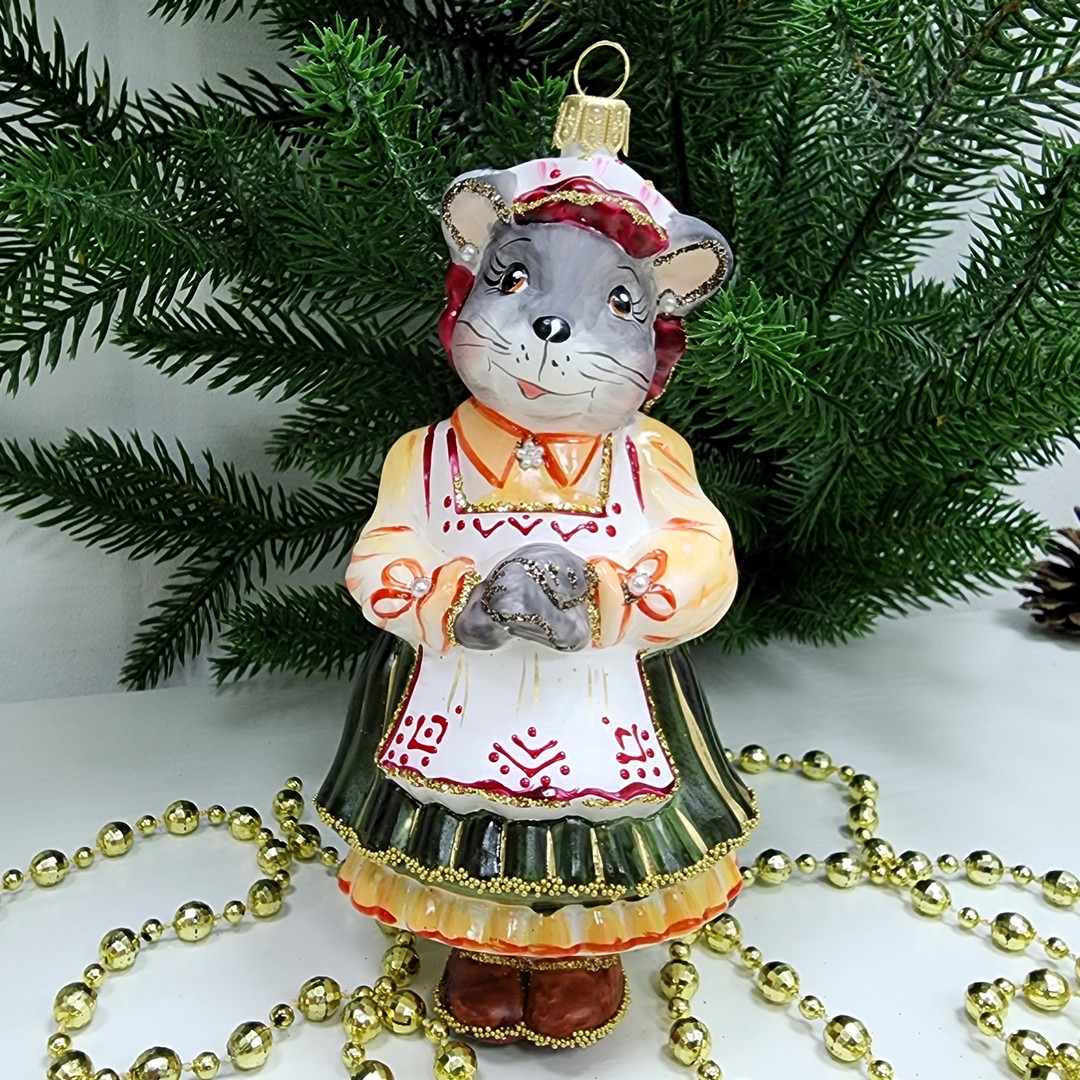 фото Стеклянная елочная игрушка Мышка Хозяйка