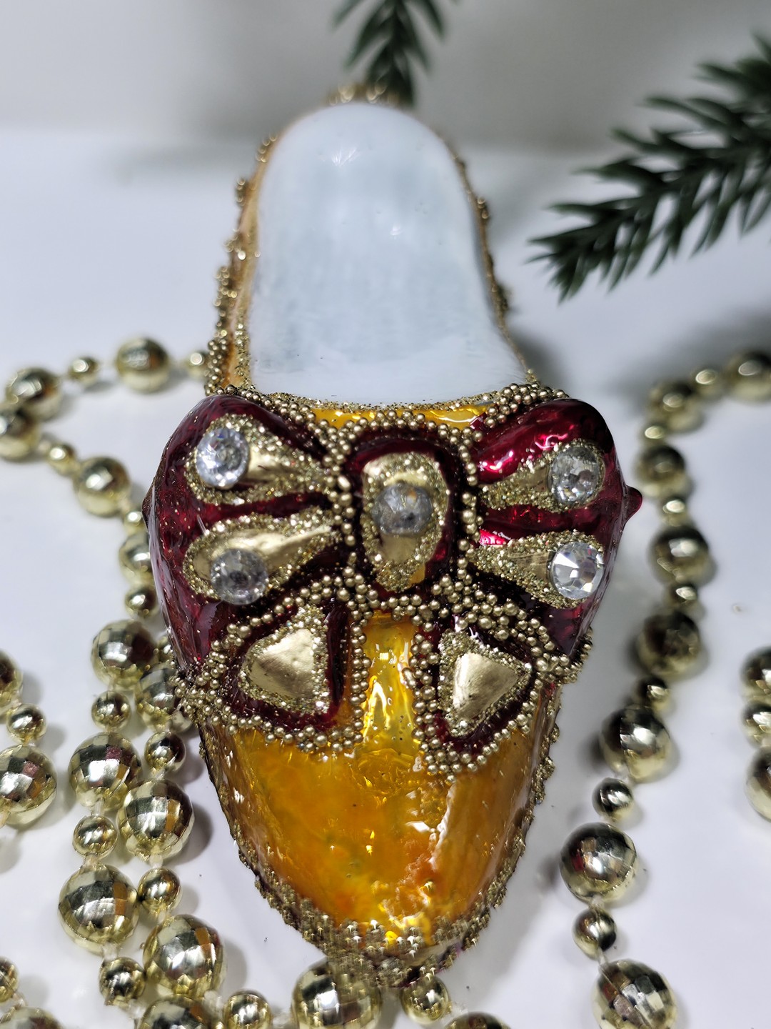 фото Стеклянная елочная игрушка Туфелька красная