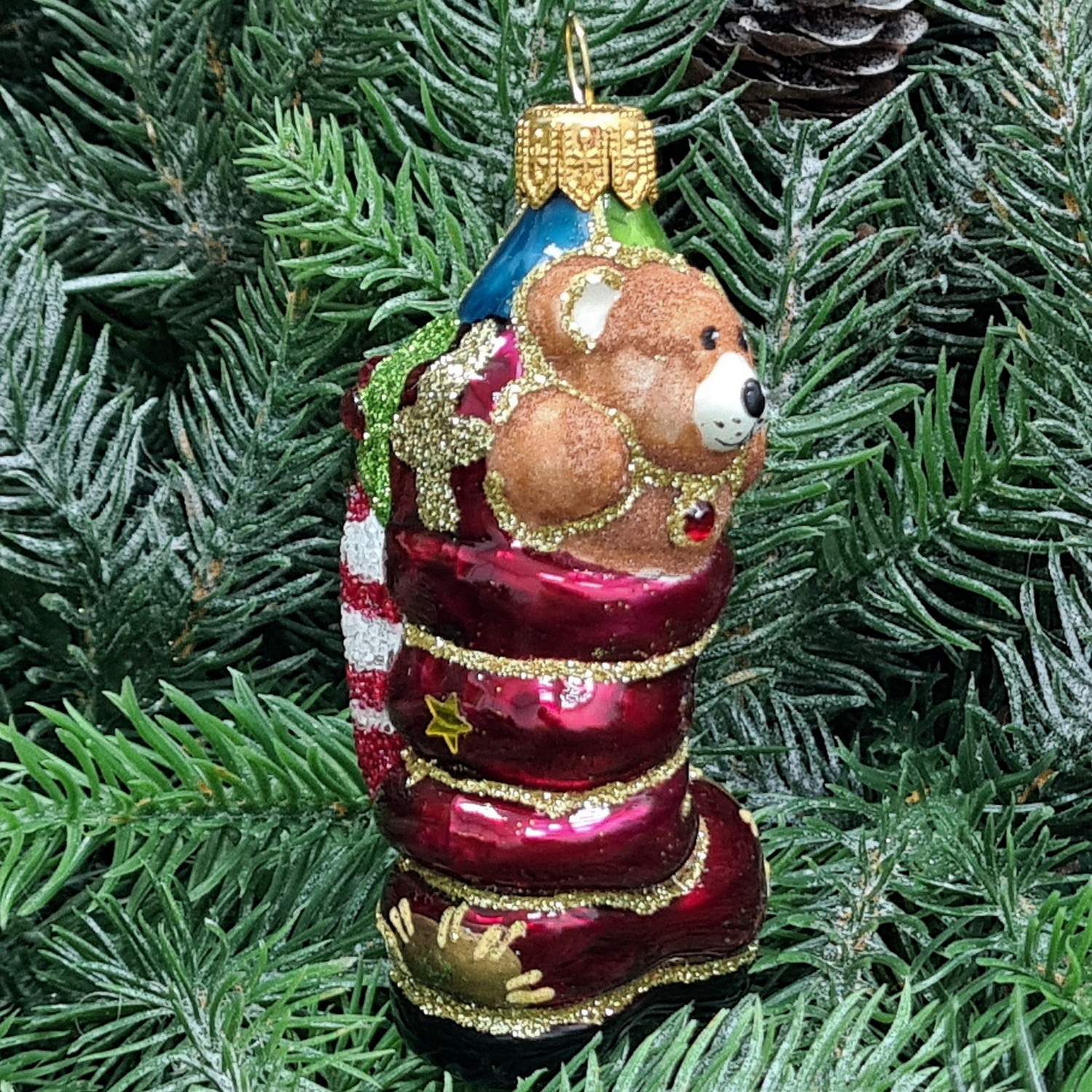 фото Стеклянная елочная игрушка Ботинок с подарками