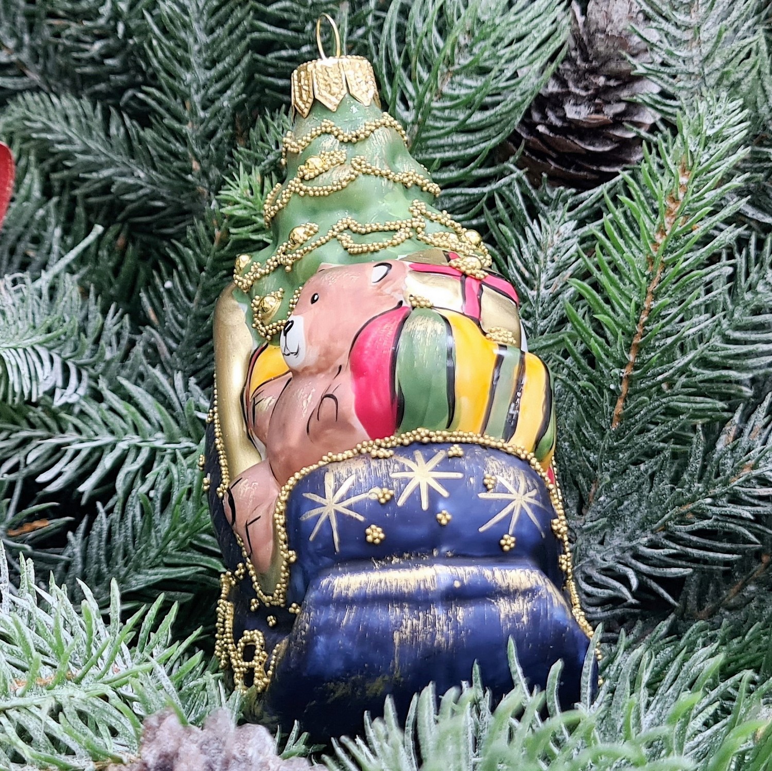 фото Стеклянная елочная игрушка Сани с подарками винтаж