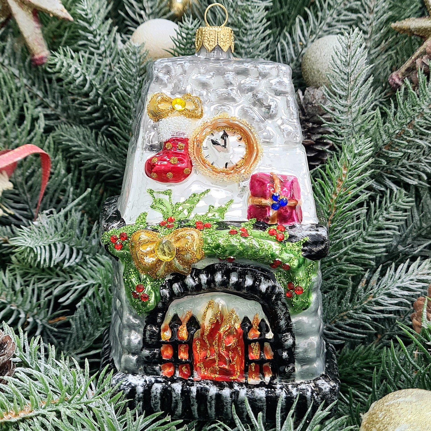 фото Стеклянная елочная игрушка Камин