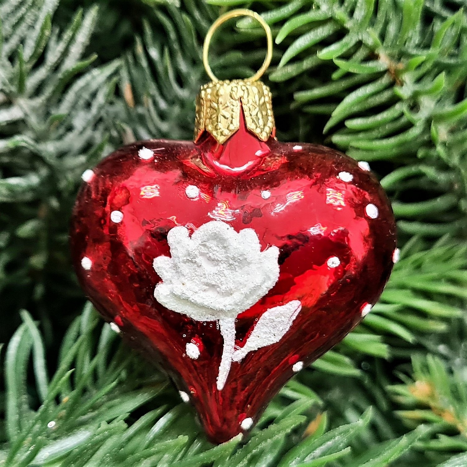 фото Стеклянная елочная игрушка Сердечко
