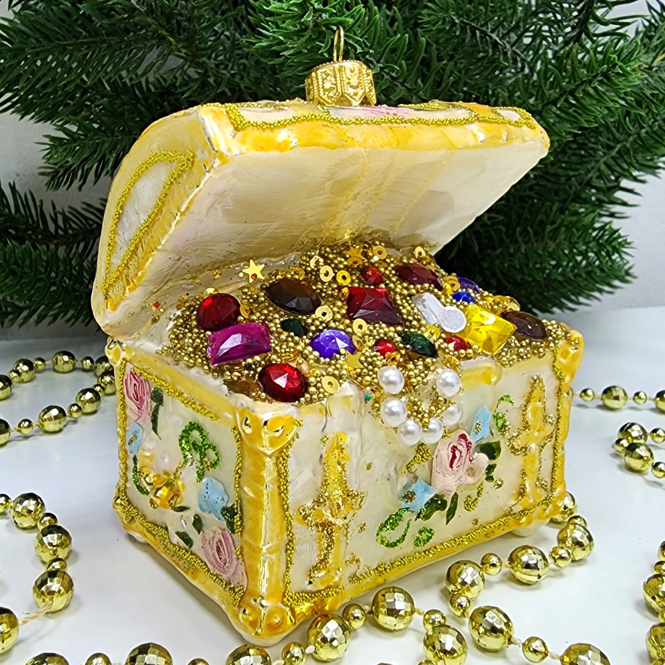 фото Стеклянная елочная игрушка Сундук с золотом Версаль