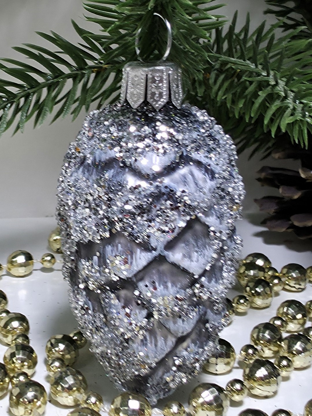 фото Стеклянная елочная игрушка Шишка