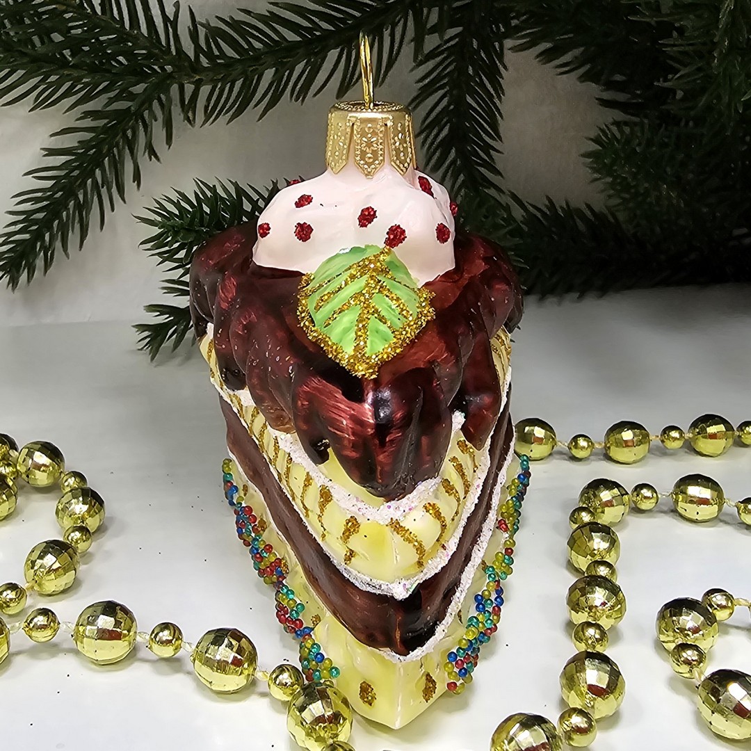 фото Стеклянная елочная игрушка Кусок торта