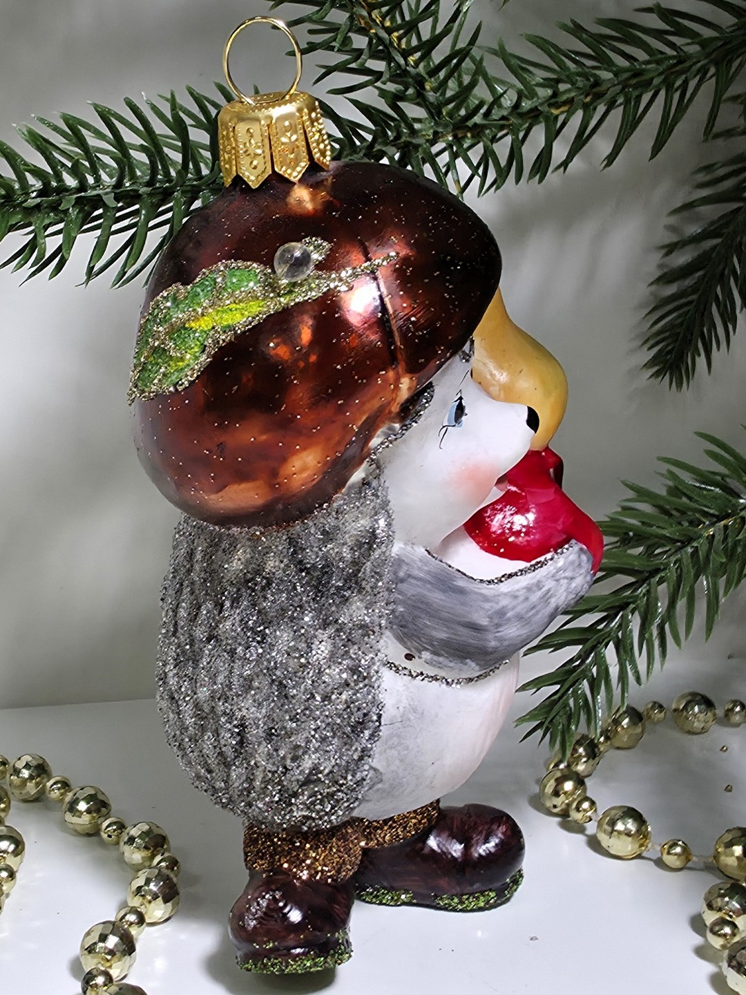 фото Стеклянная елочная игрушка Ежик с фруктами