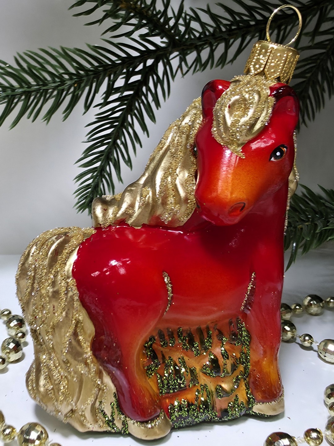 фото Стеклянная елочная игрушка Лошадка смотрит в бок