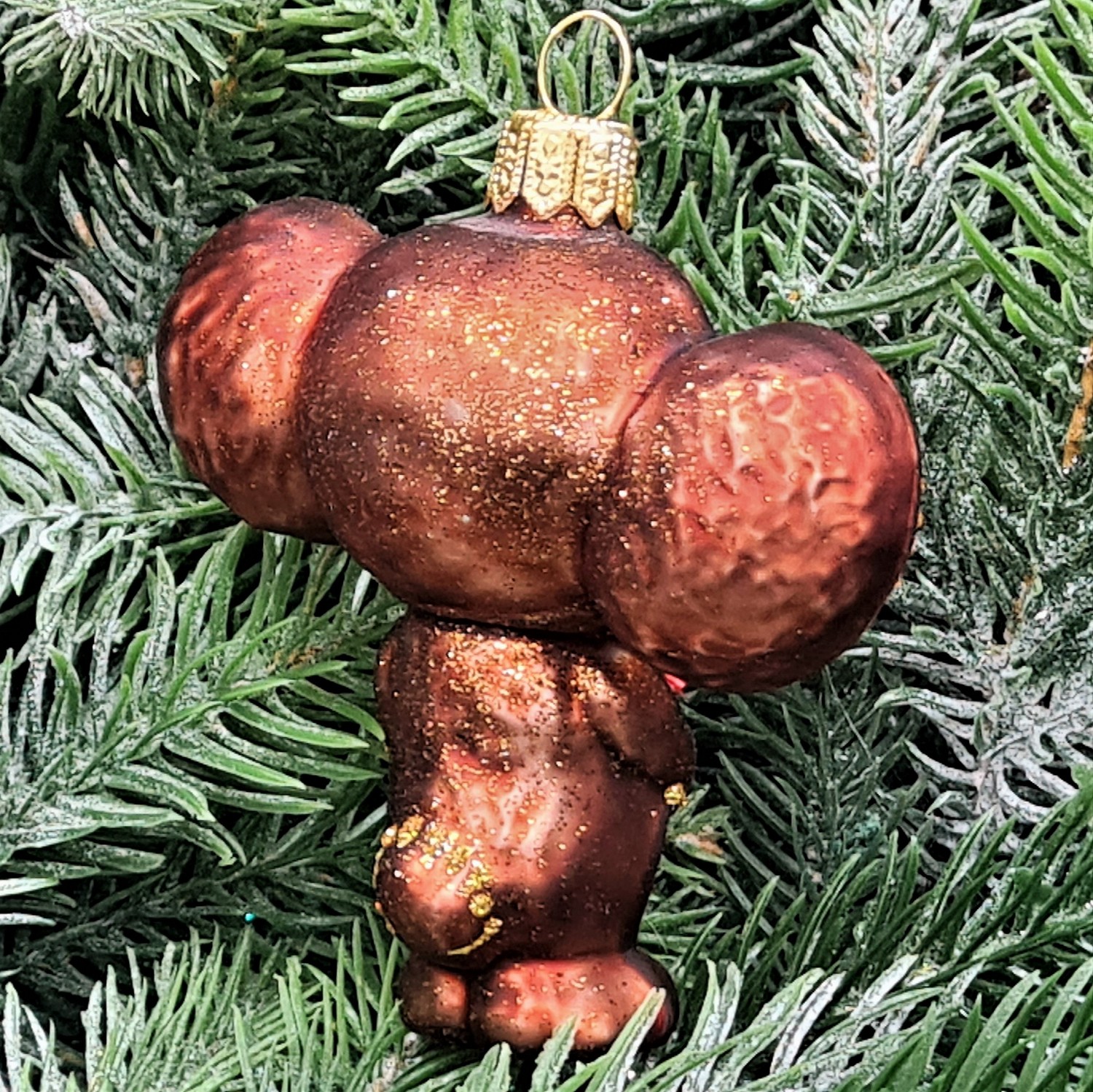 фото Стеклянная елочная игрушка Чебурашка