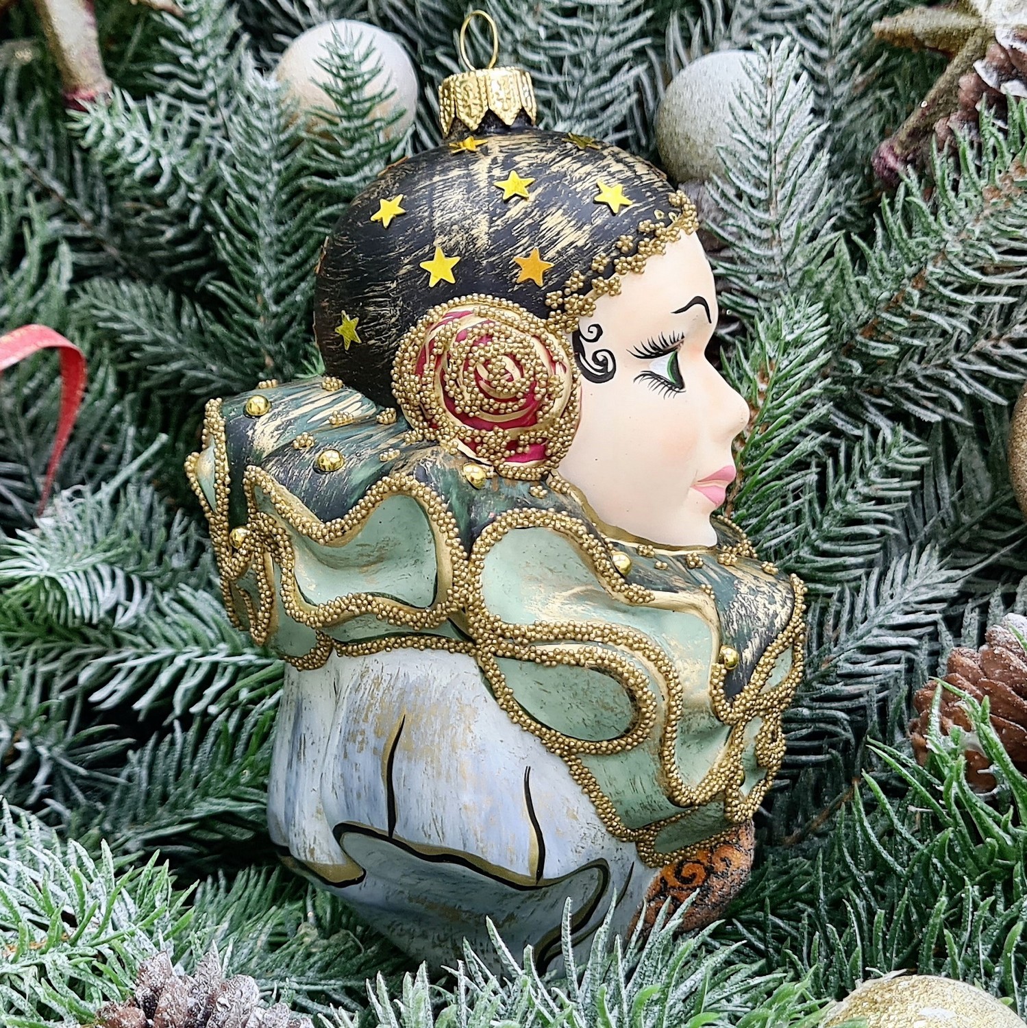 фото Стеклянная елочная игрушка Арлекино