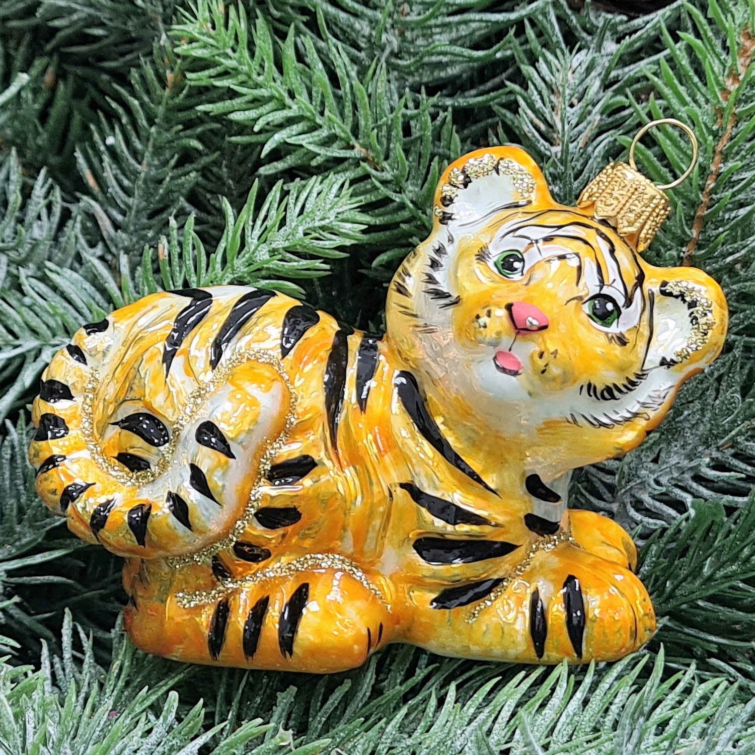фото Стеклянная елочная игрушка Тигренок играет