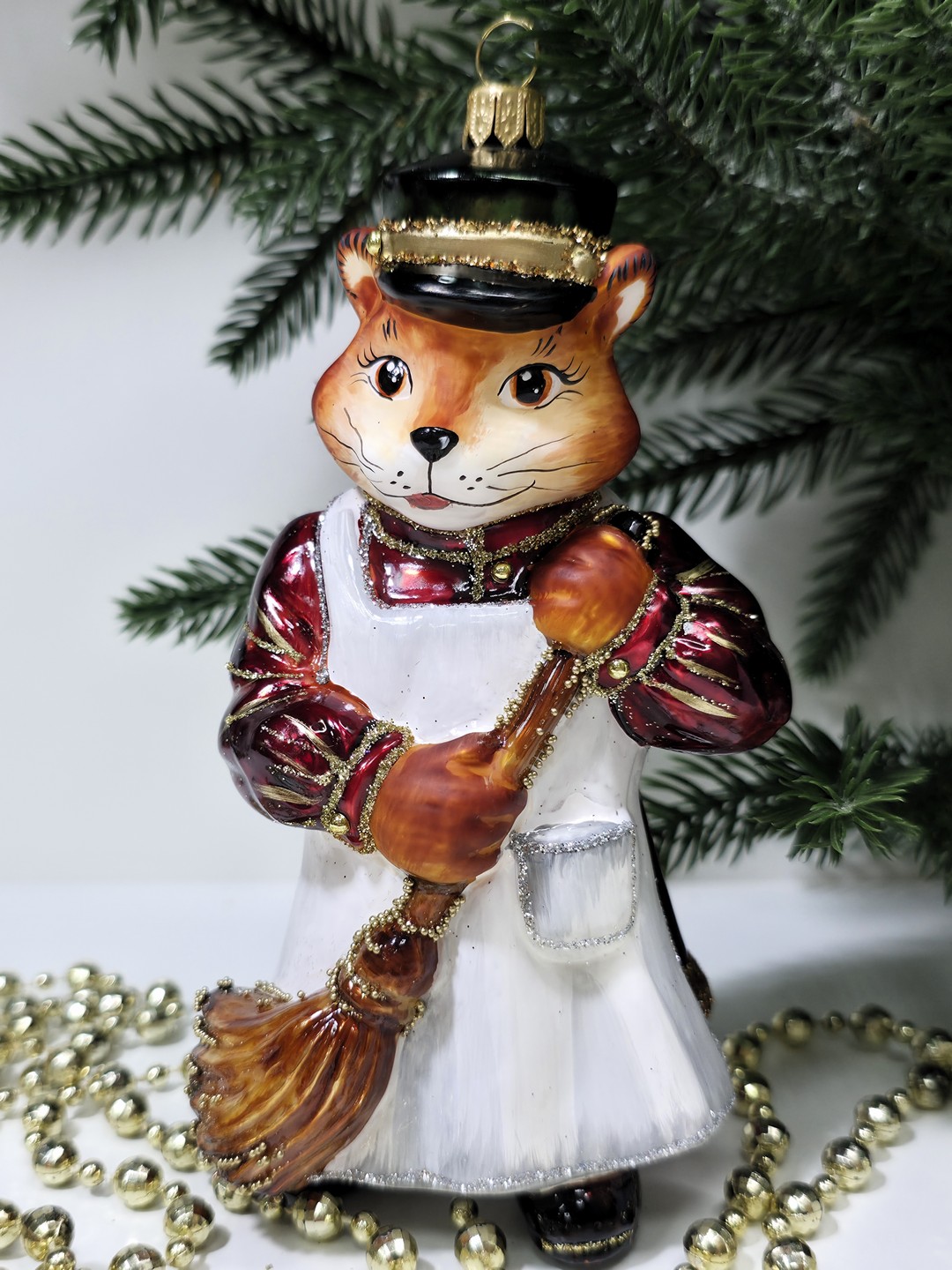 фото Стеклянная елочная игрушка Котофей дворник