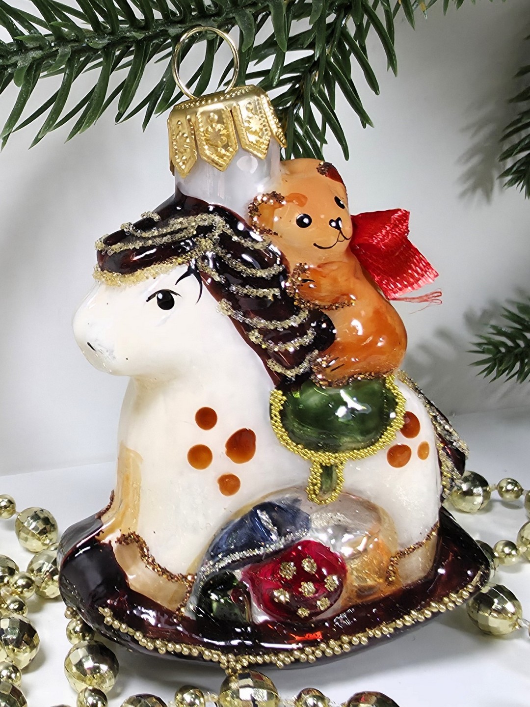 фото Стеклянная елочная игрушка Мишка на лошадке