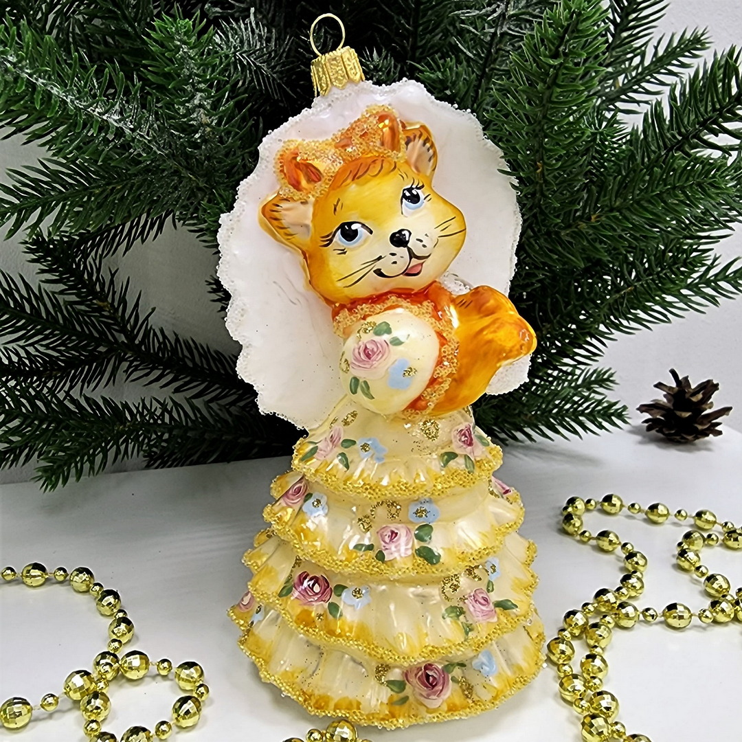 фото Стеклянная елочная игрушка Кошка с зонтиком версаль