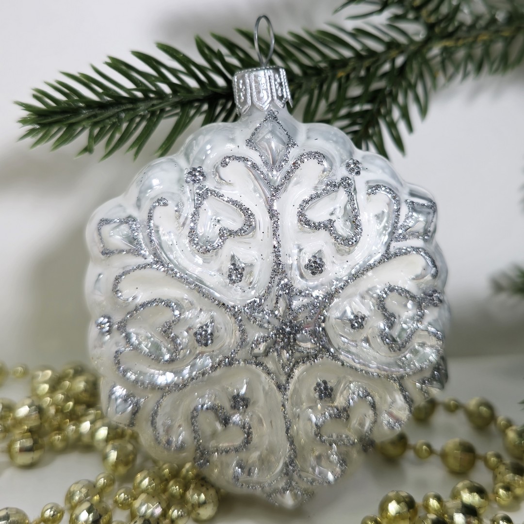 фото Стеклянная елочная игрушка Снежинка