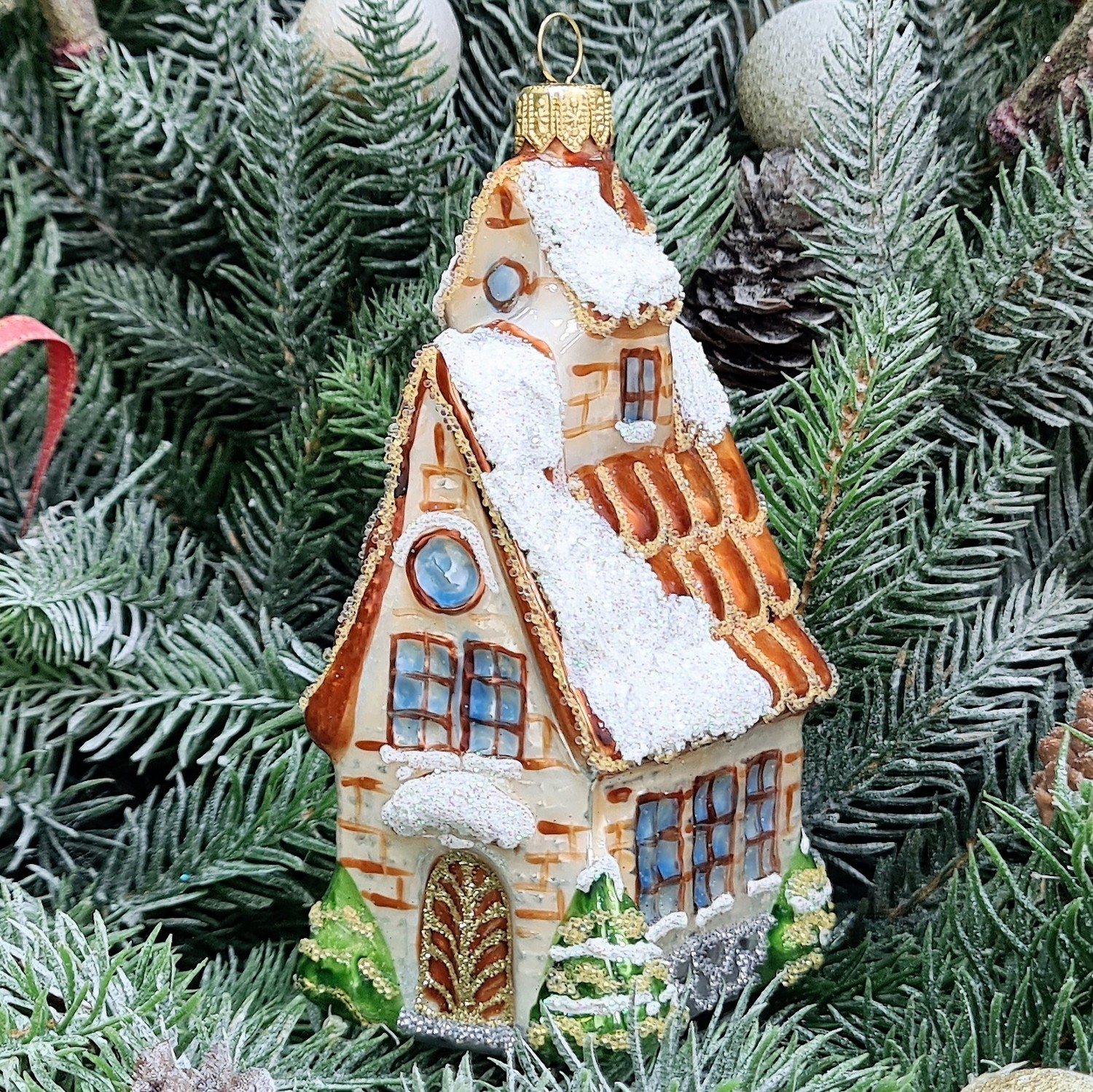 фото Стеклянная елочная игрушка Домик с острой крышей