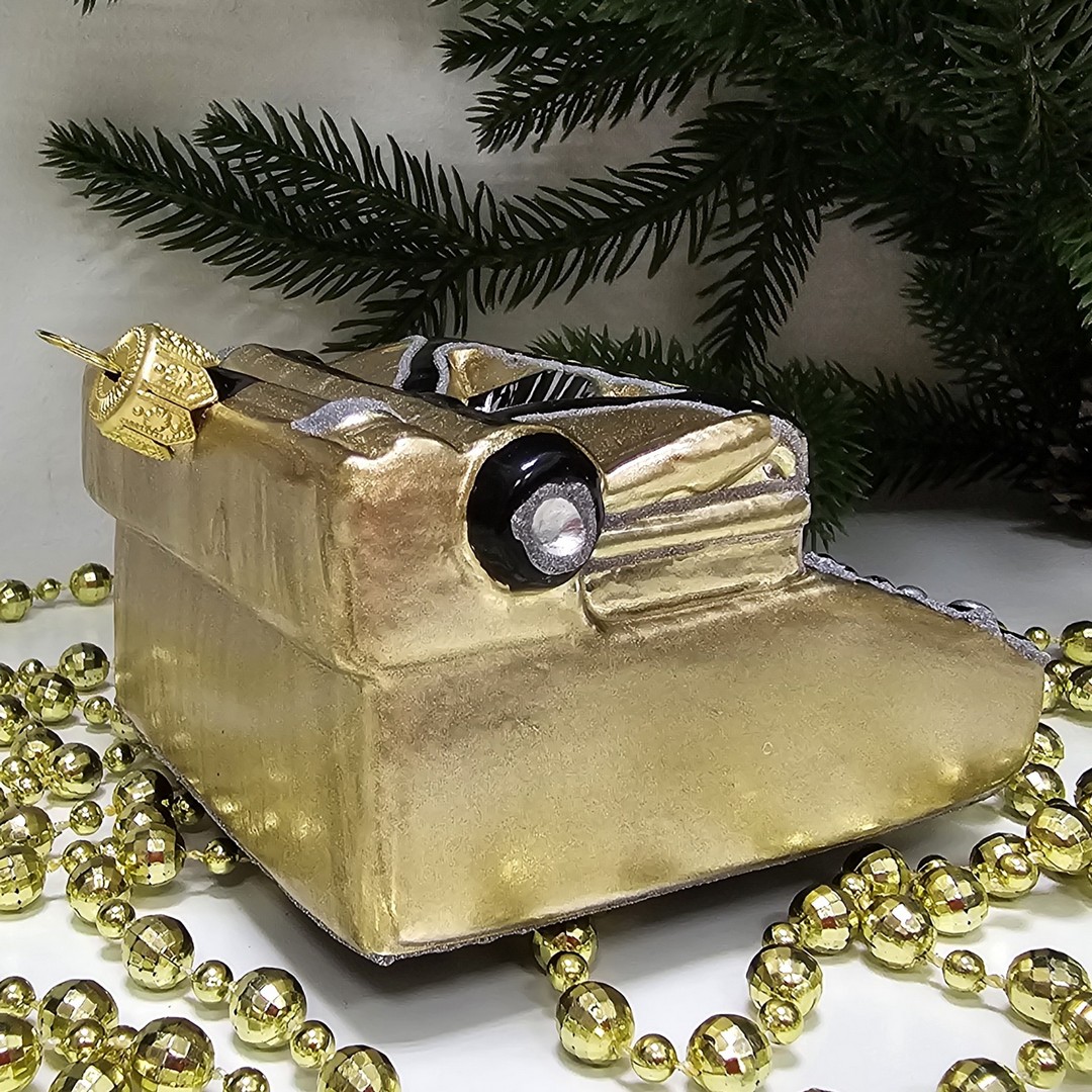 фото Стеклянная елочная игрушка Печатная машинка ретро