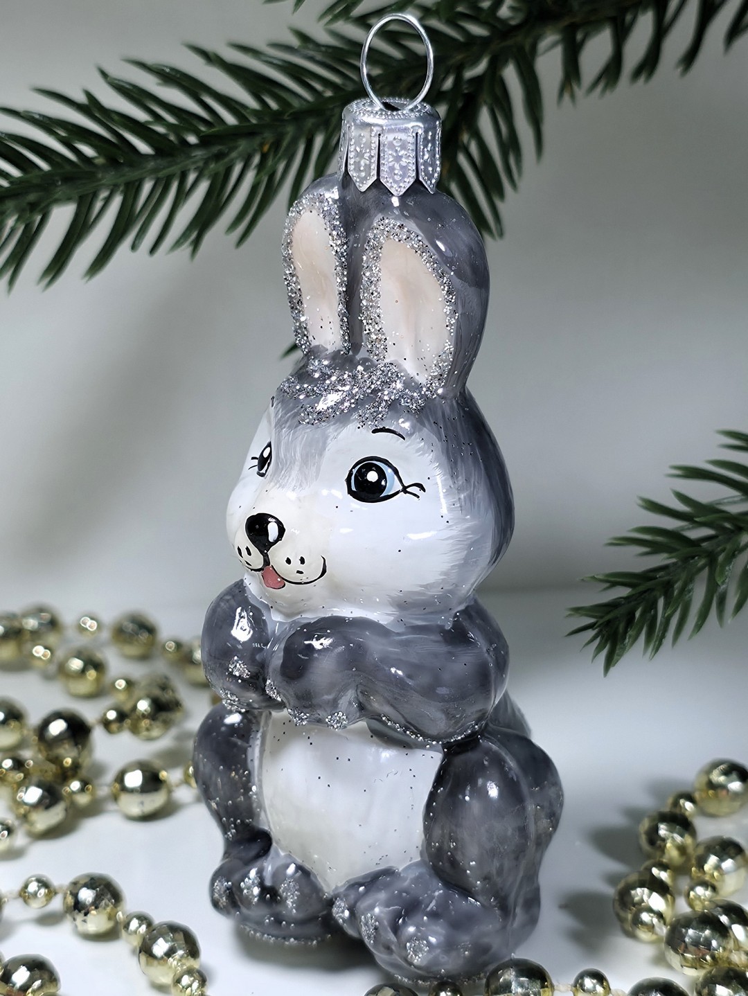 фото Стеклянная елочная игрушка Зайчик
