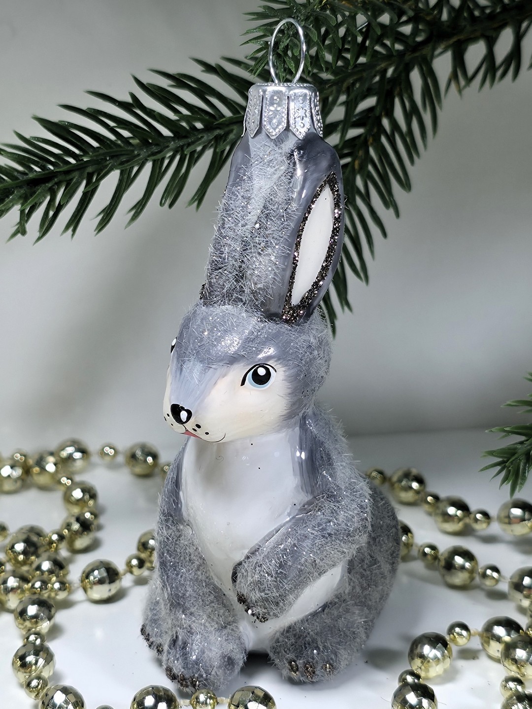 фото Стеклянная елочная игрушка Зайчик