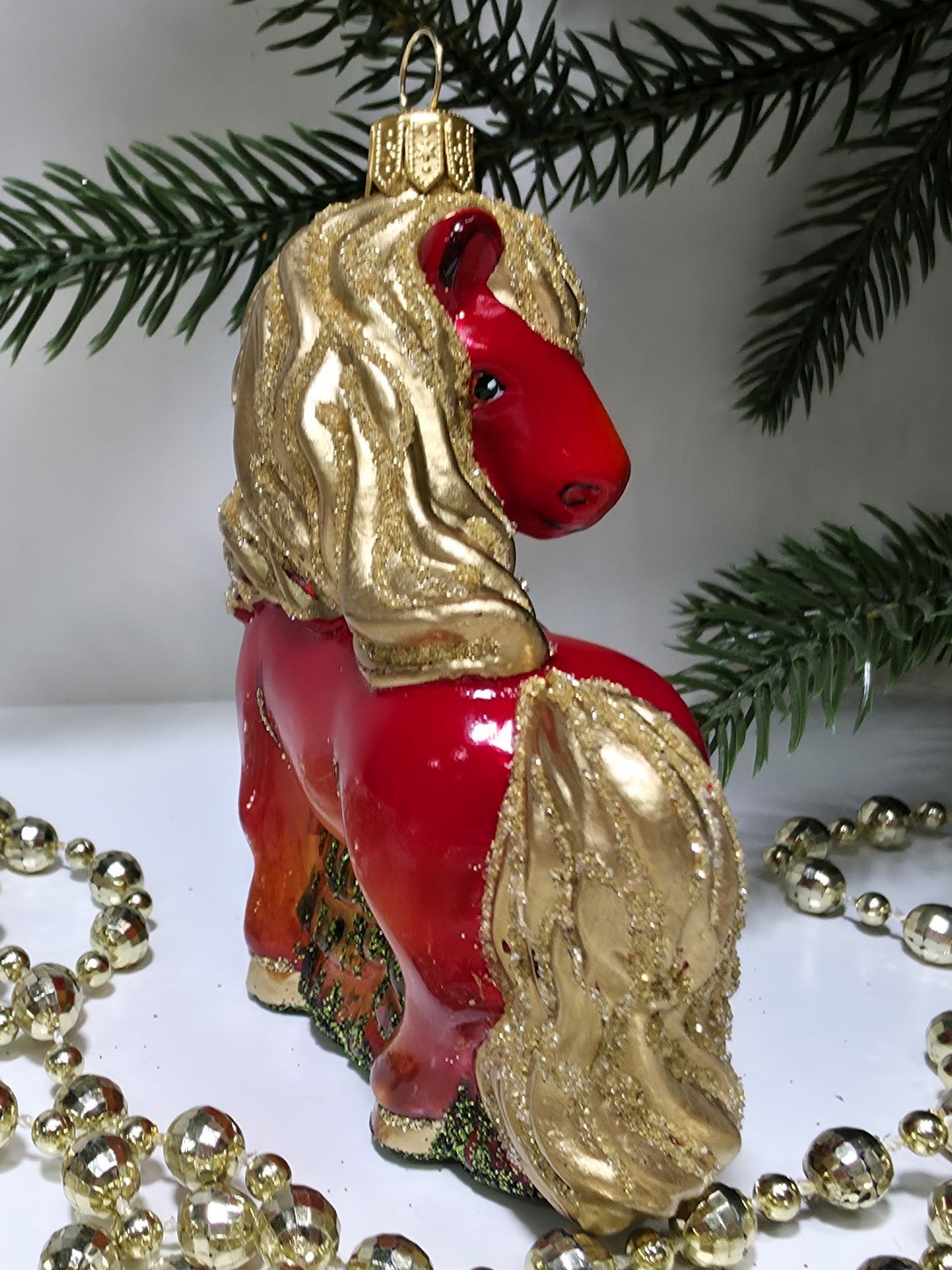 фото Стеклянная елочная игрушка Лошадка смотрит в бок