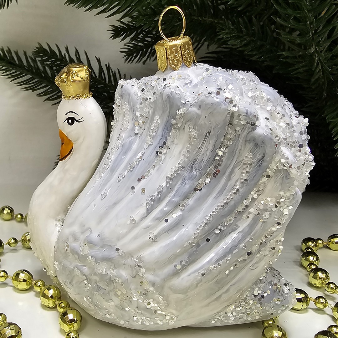фото Стеклянная елочная игрушка Царевна лебедь винтаж