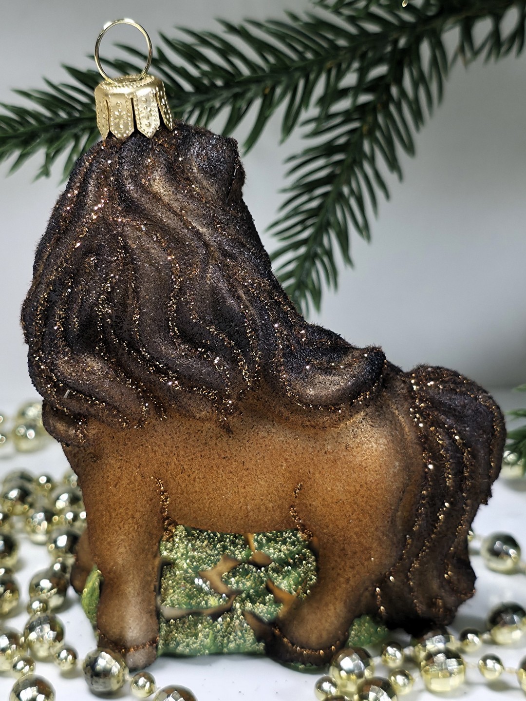 фото Стеклянная елочная игрушка Лошадка смотрит в бок