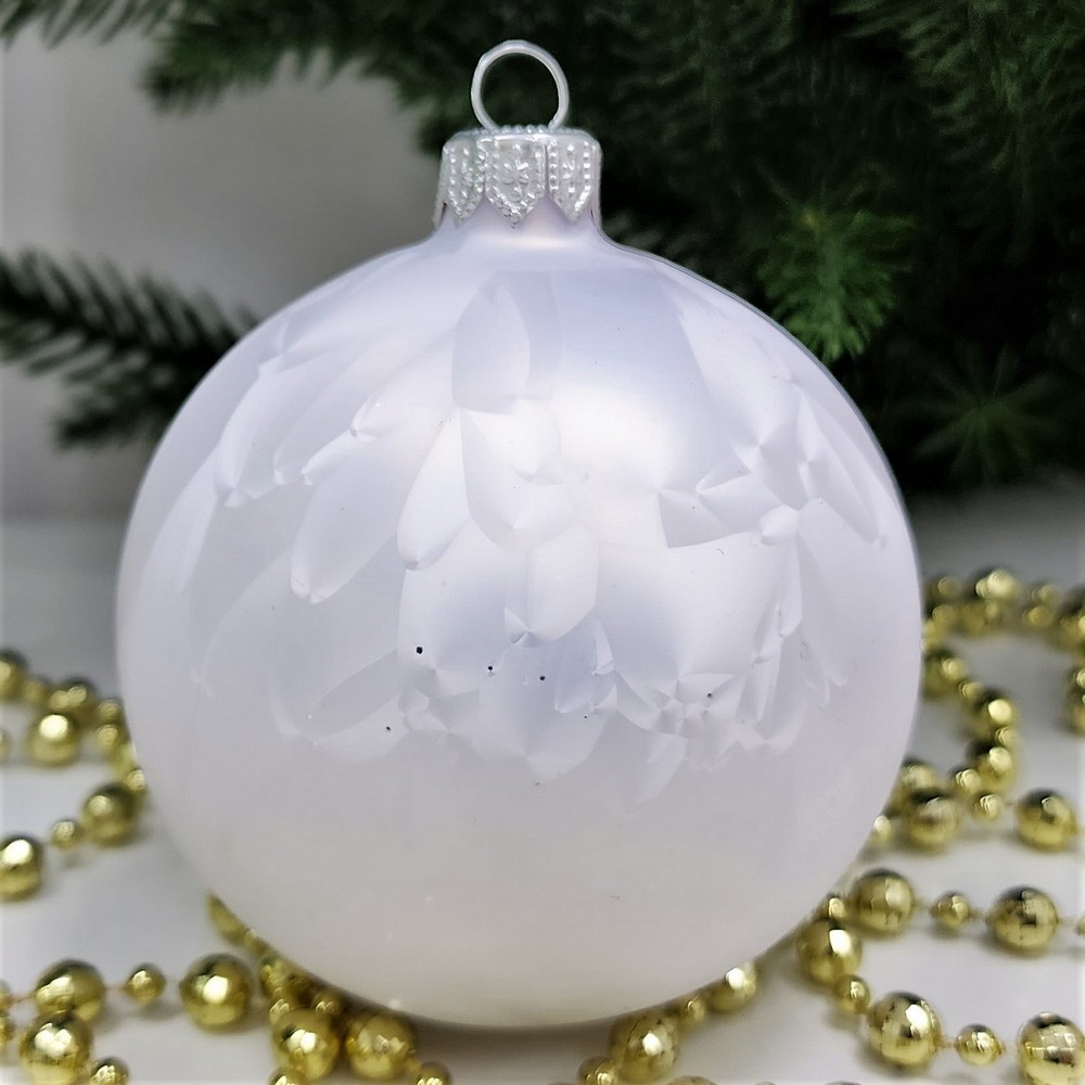 фото Стеклянный шар 80 мм Морозко жемчужный