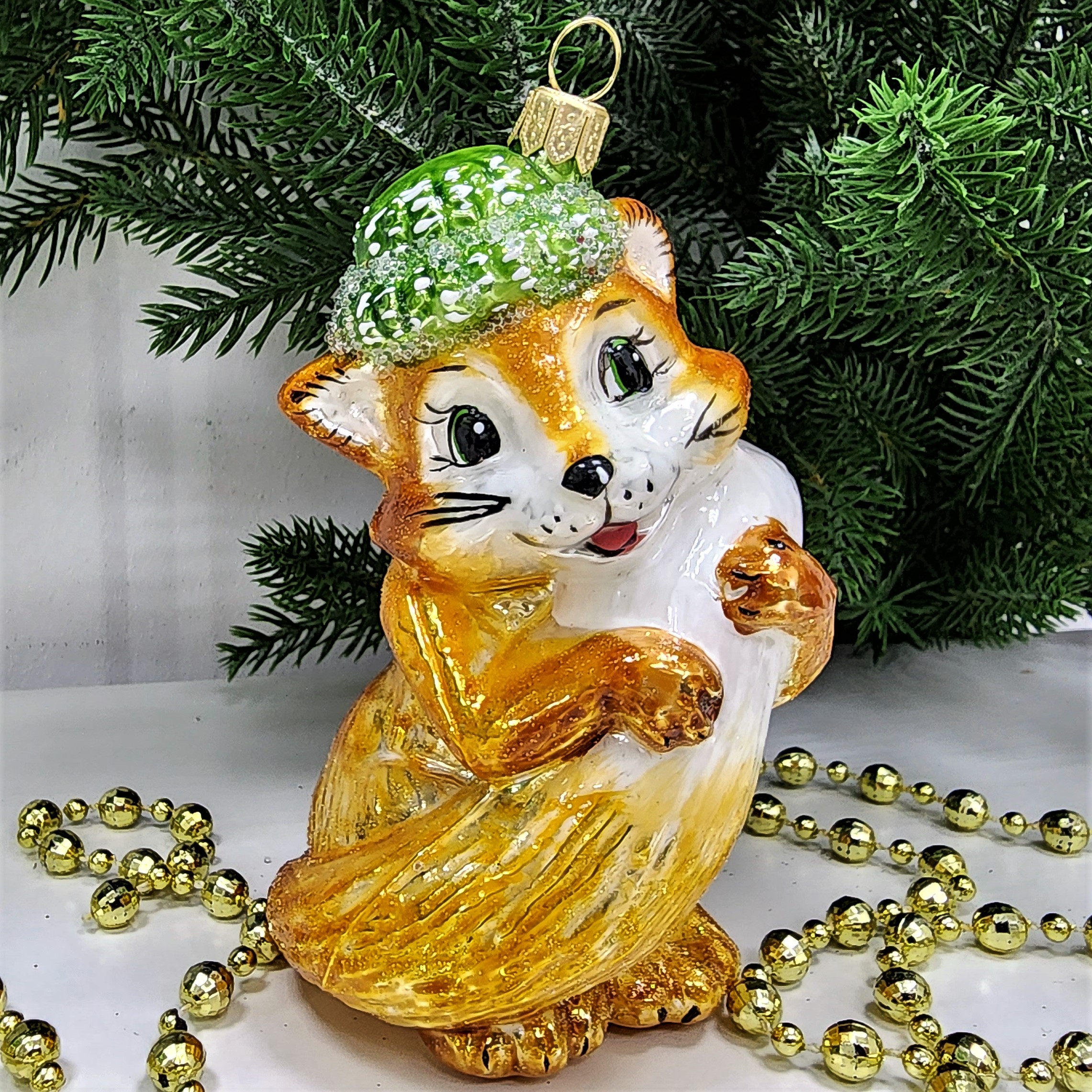 фото Стеклянная елочная игрушка Лисичка в шапке