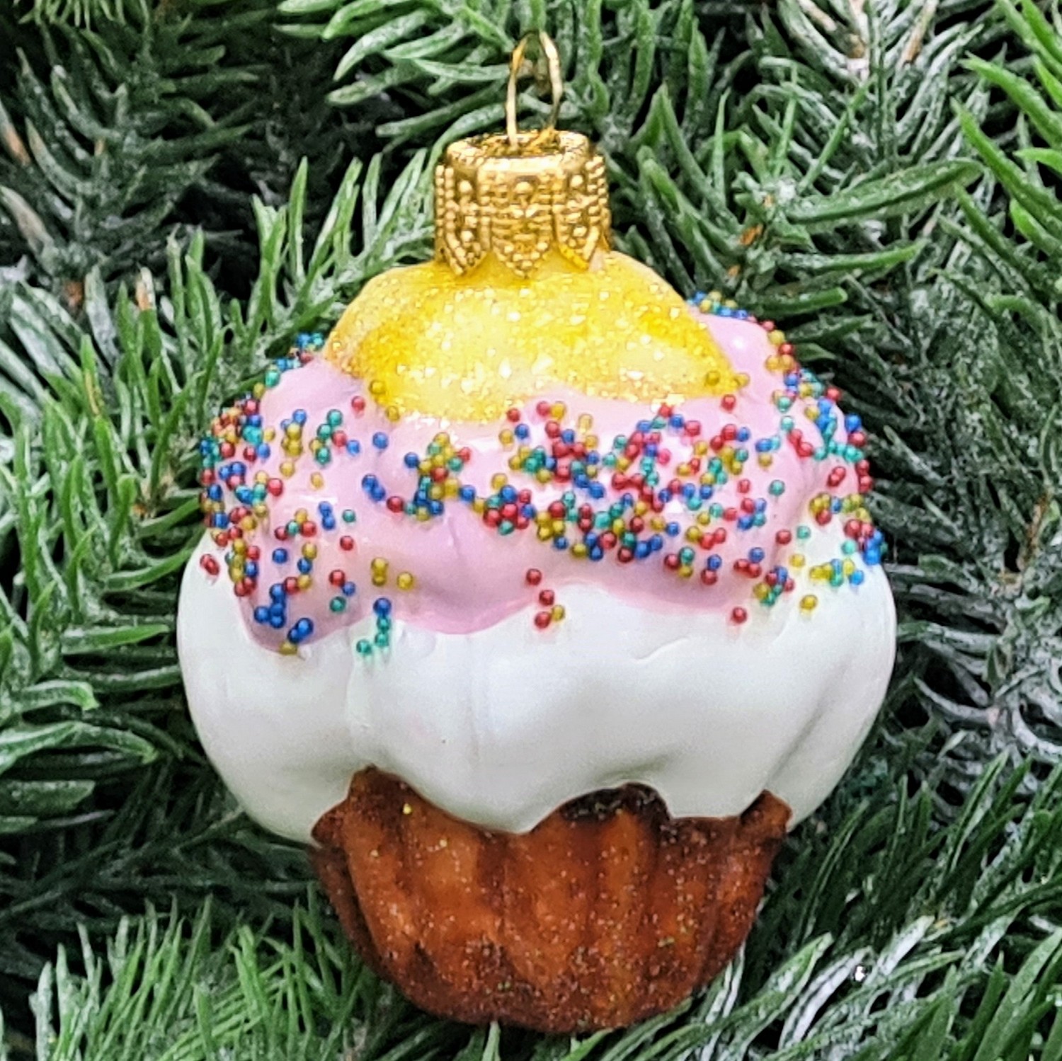 фото Стеклянная елочная игрушка Пирожное