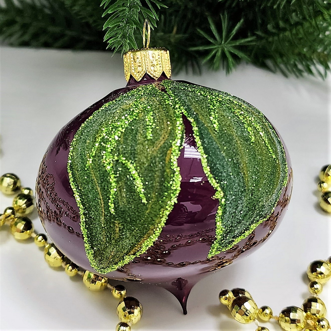 фото Стеклянная елочная игрушка Свекла