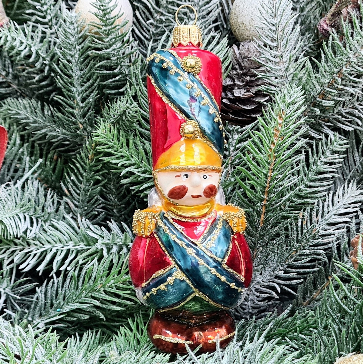 фото Стеклянная елочная игрушка Солдатик