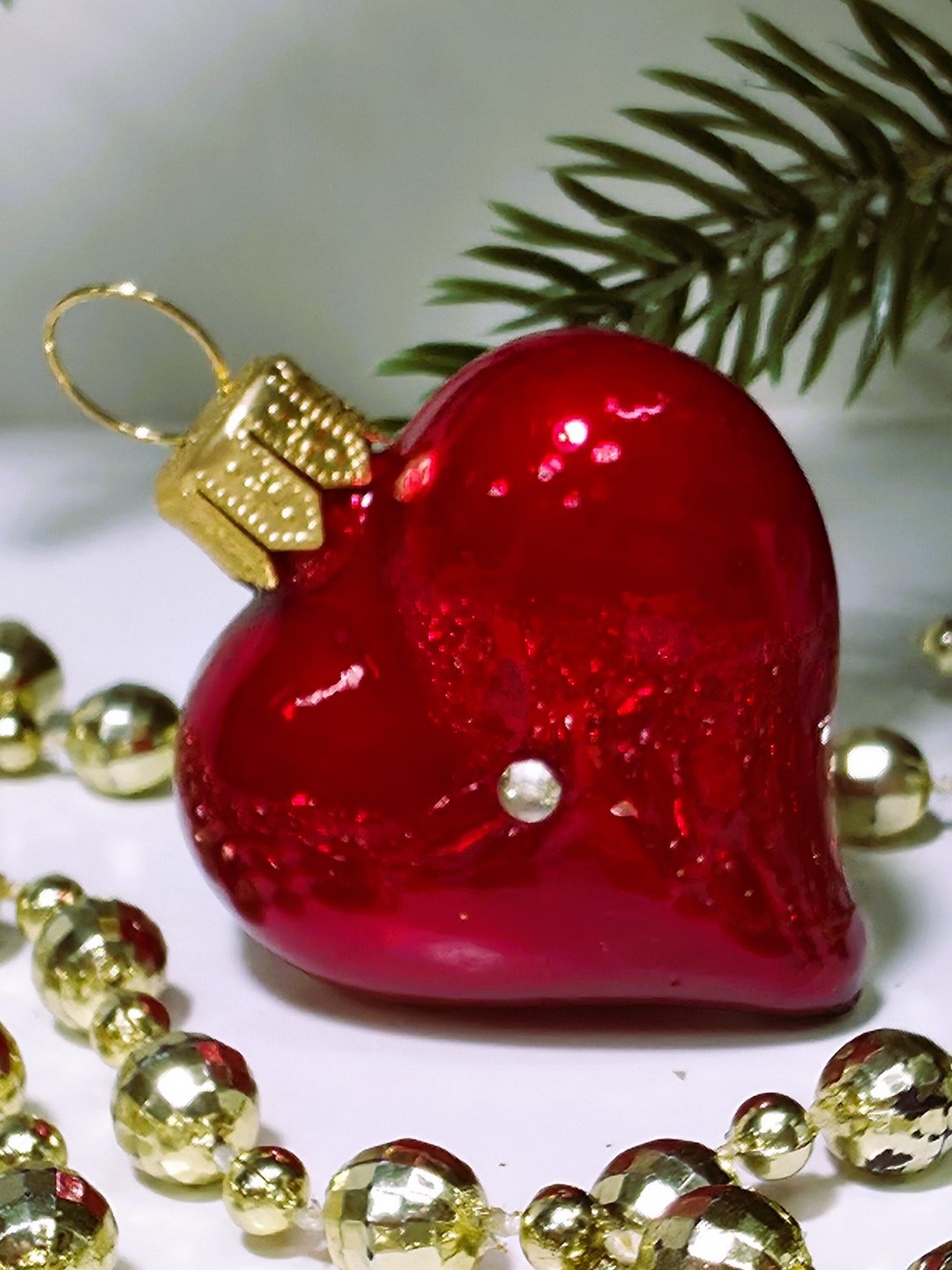 фото Стеклянная елочная игрушка Сердечко