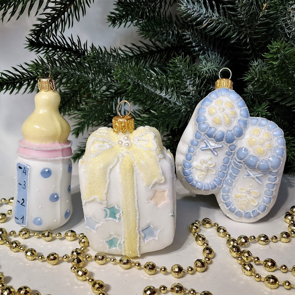 фото Набор ёлочных игрушек Бутылочка, подарок и пинетки