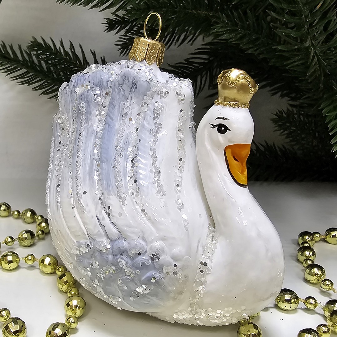 фото Стеклянная елочная игрушка Царевна лебедь винтаж