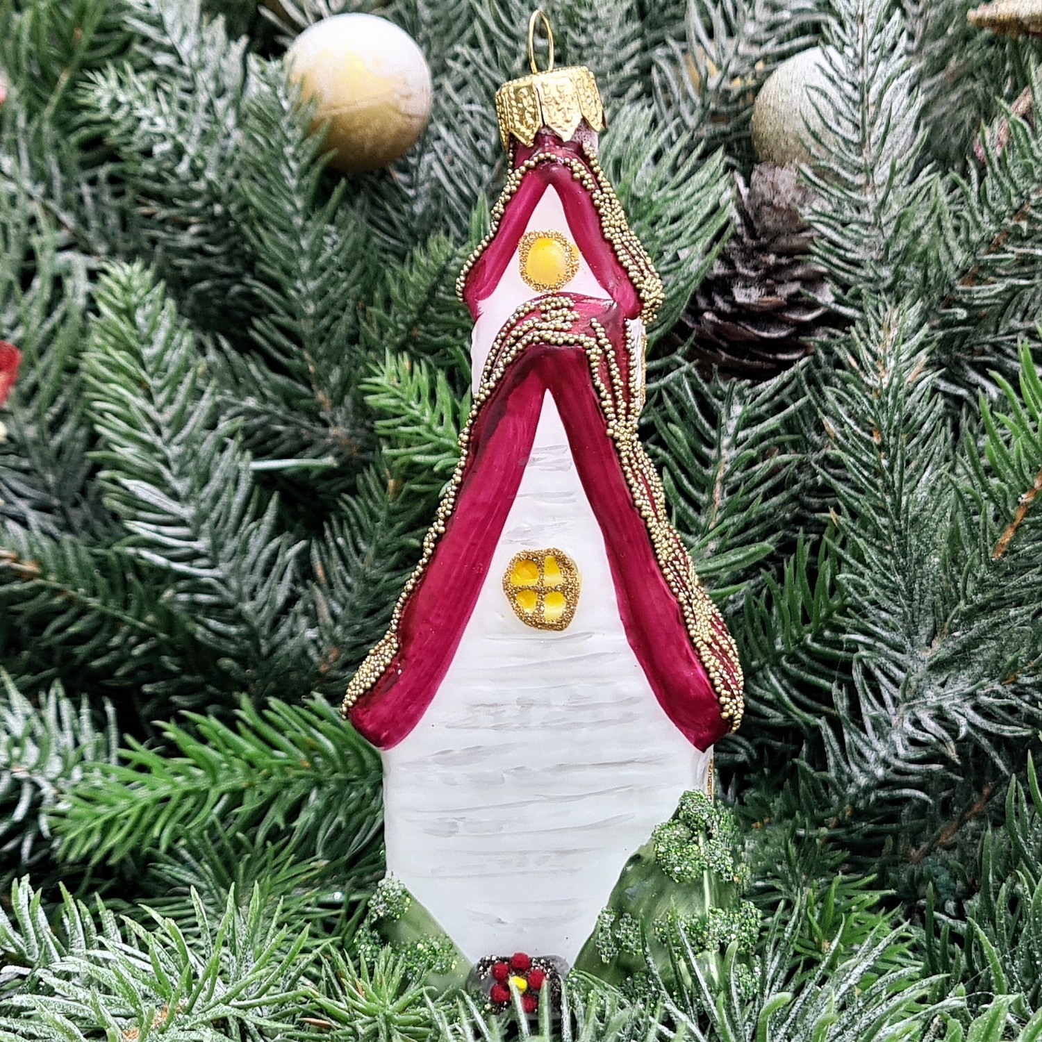 фото Стеклянная елочная игрушка Домик с острой крышей винтаж